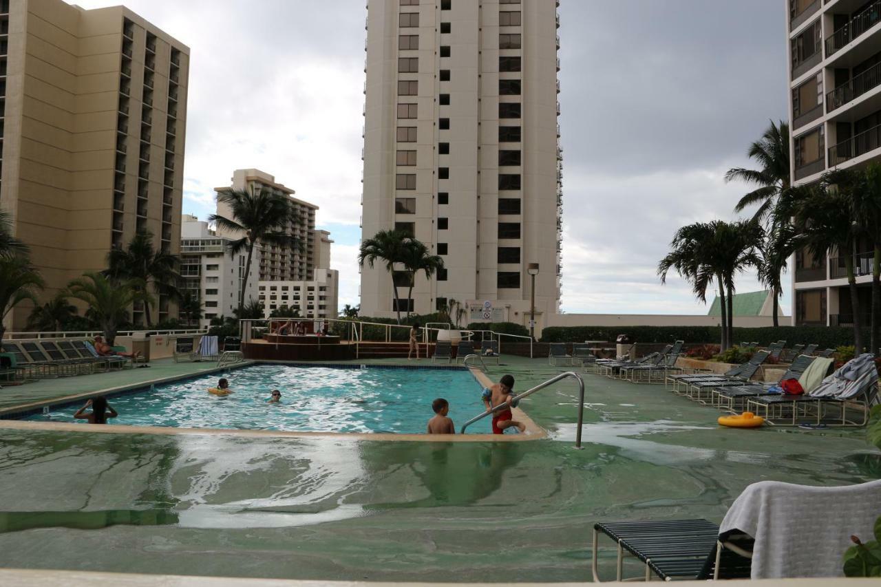 Waikiki Banyan T1-3204 Apartment โฮโนลูลู ภายนอก รูปภาพ